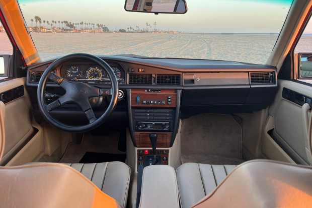 1990 Mercedes-Benz 190E 2.6