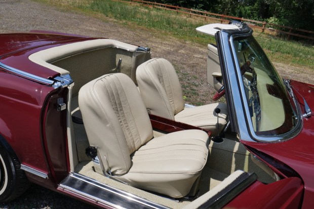 2.8L-Powered 1966 Mercedes-Benz 230SL 4-Speed