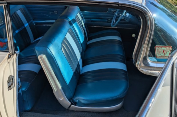 25-Years-Family-Owned, Tri-Power 1960 Pontiac Bonneville Sports Coupe 4-Speed